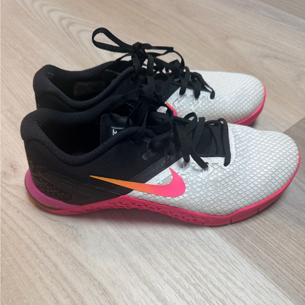 Nike Black and White Sneakers with Pink Accents